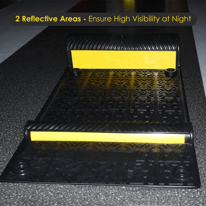 4PCS Car Parking Mat Self Adhesive with Yellow Reflective Stripe