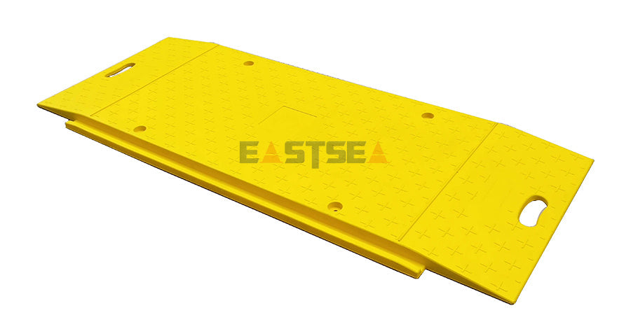 Plastic Trench Covers – Heavy Duty Trench & Cable Channel Covers for Construction and Roadwork Safety