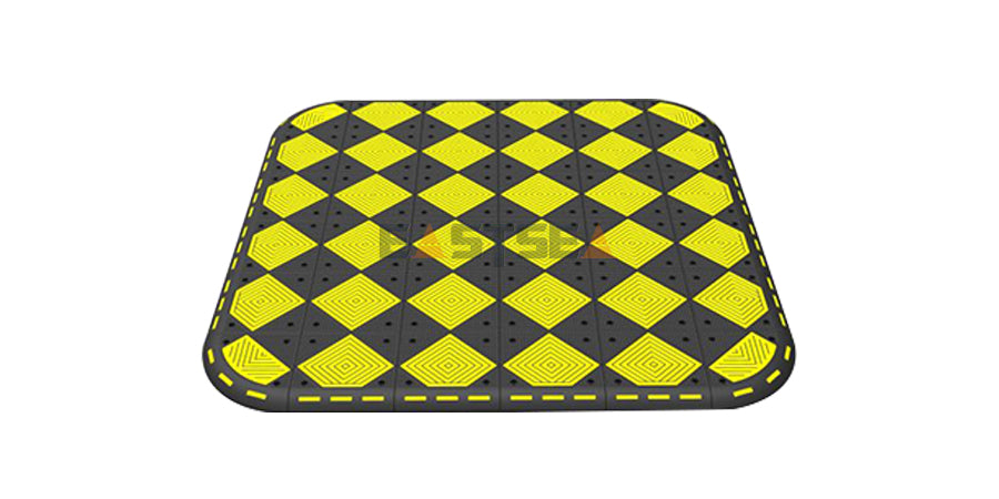Pedestrian Crossing Island (7)