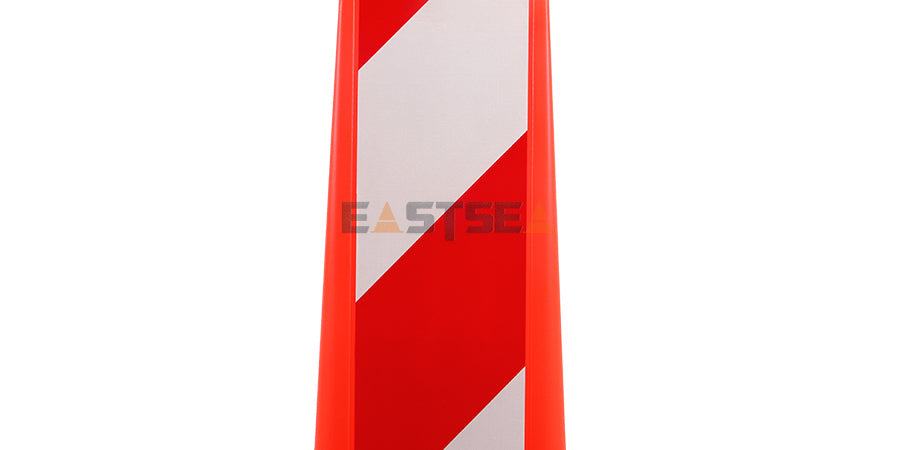 Collapsible & Stackable Flexible Delineator Panel with SpringBack Chevron Design for Traffic Safety